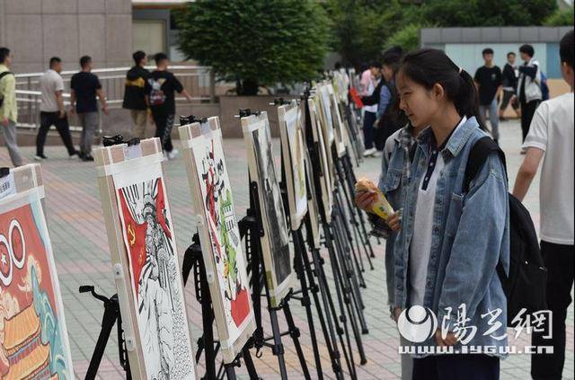 揭秘西安SMT招聘最新信息：探索高薪岗位与行业发展趋势，助你职业发展更进一步！